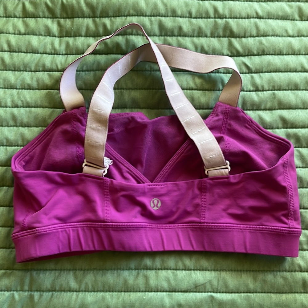 Lululemon sports bra adjustable size 8 - Picture 2 of 6
